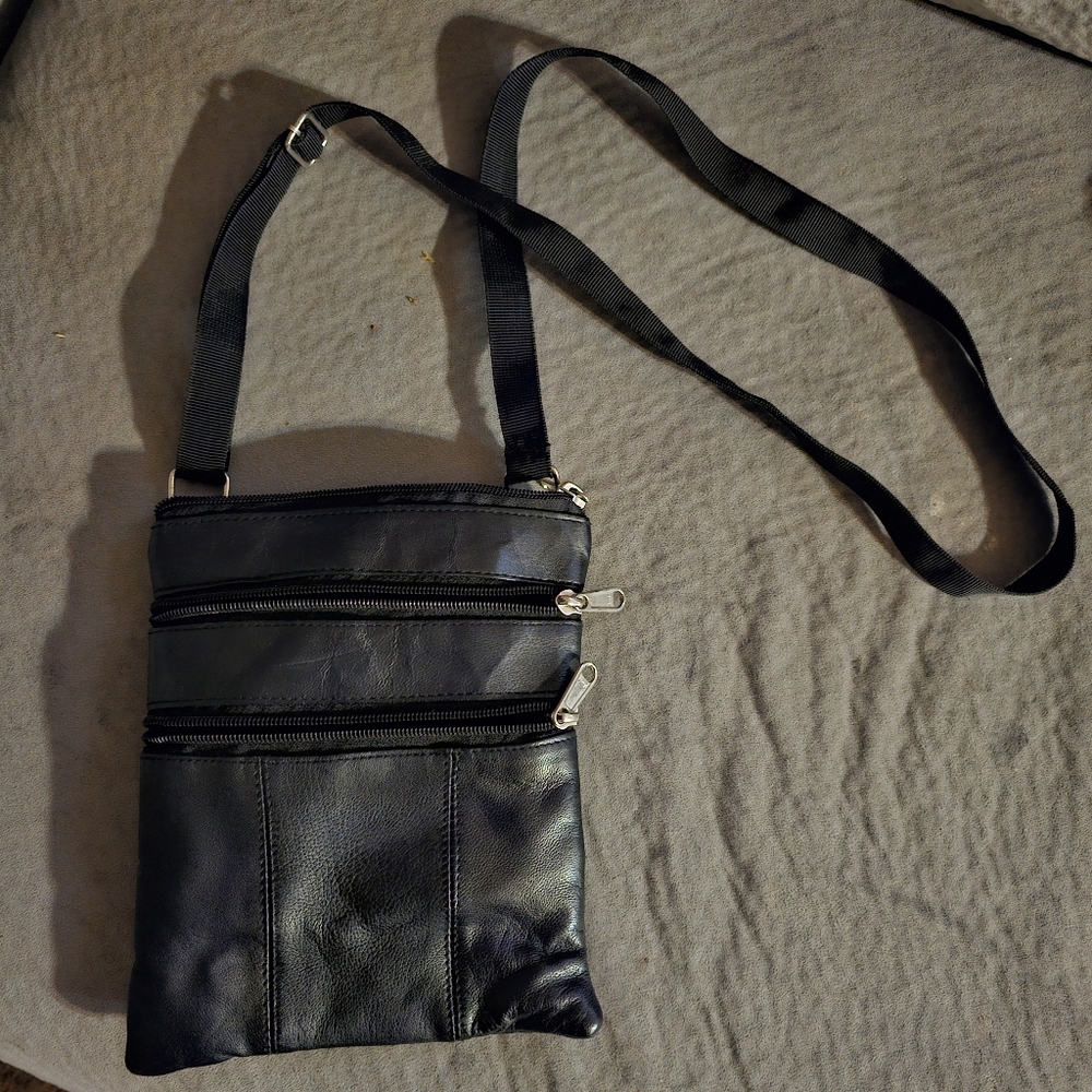 Black Crossbody bag